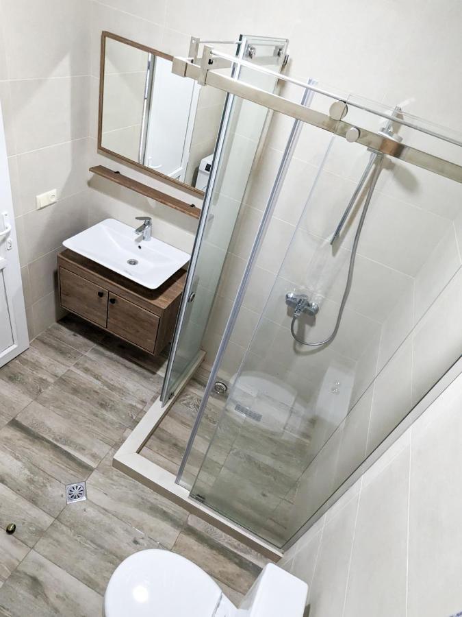 Brand New Apartment In Kutaisi Ngoại thất bức ảnh